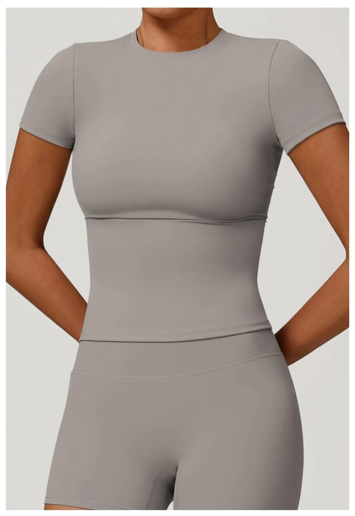 Quick-dry yoga short-sleeve tee