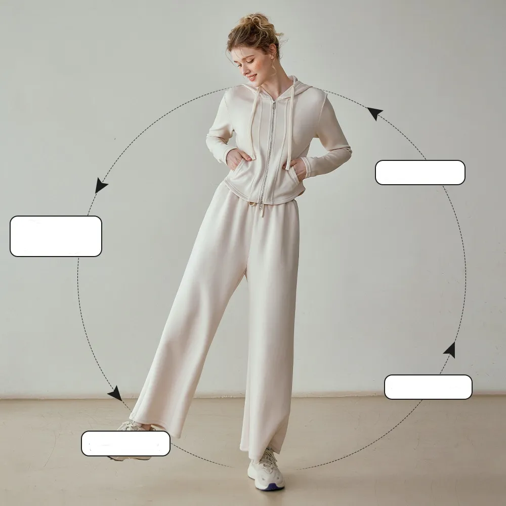 Full-coverage layered tracksuit in the modest activewear trend