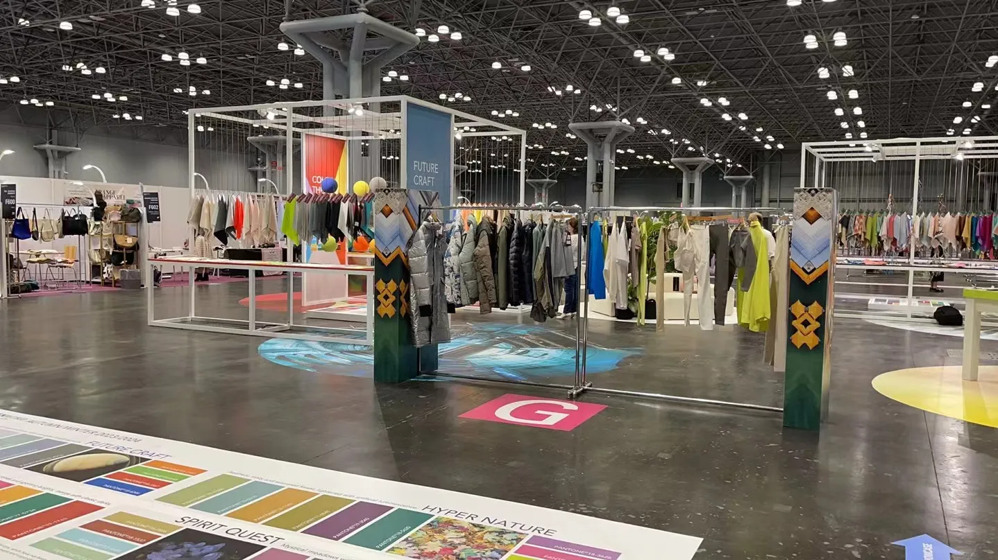 Kingben Sports exhibiting at an international activewear trade show