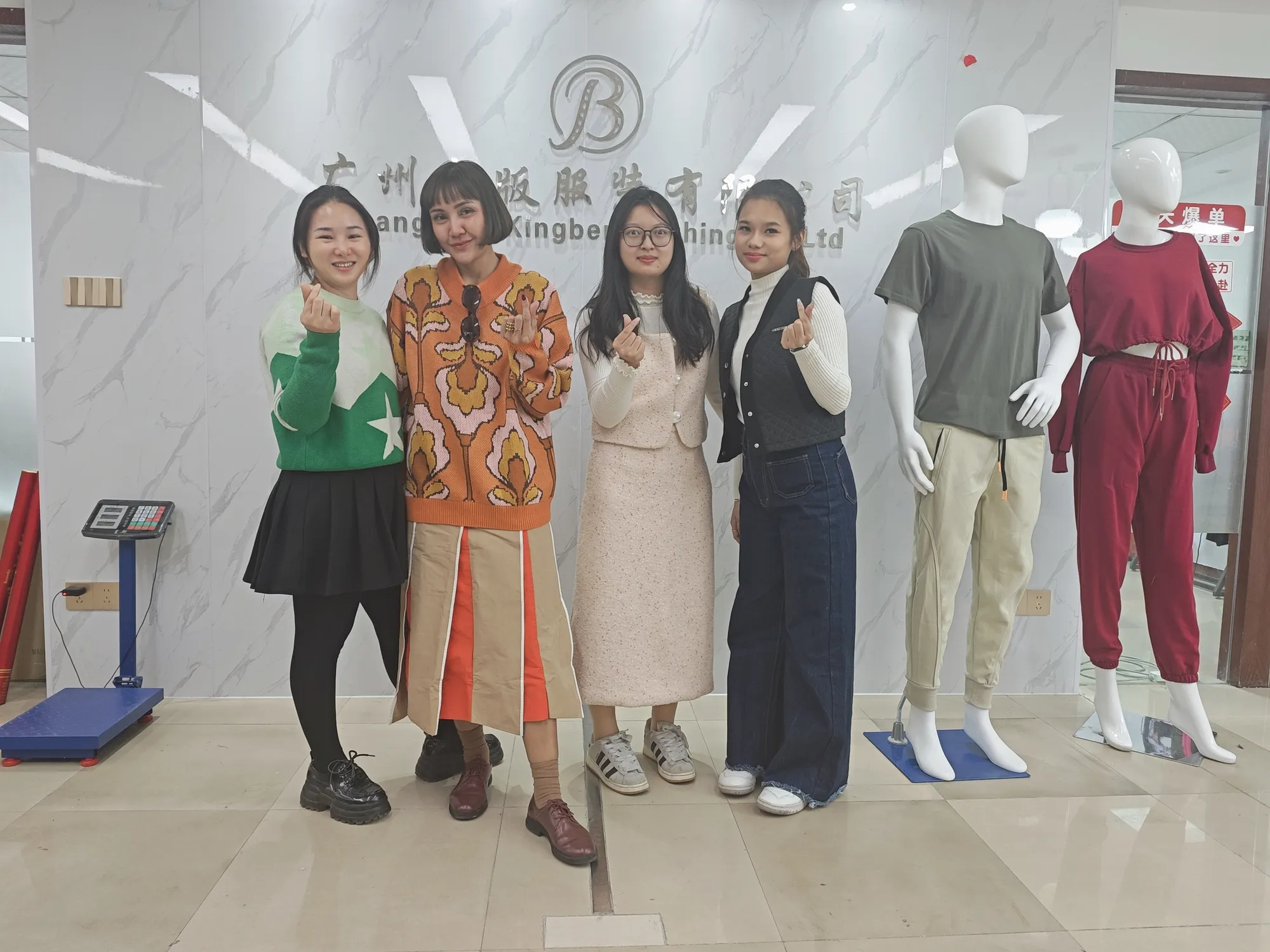 Customers inspecting Kingben Sports production quality
