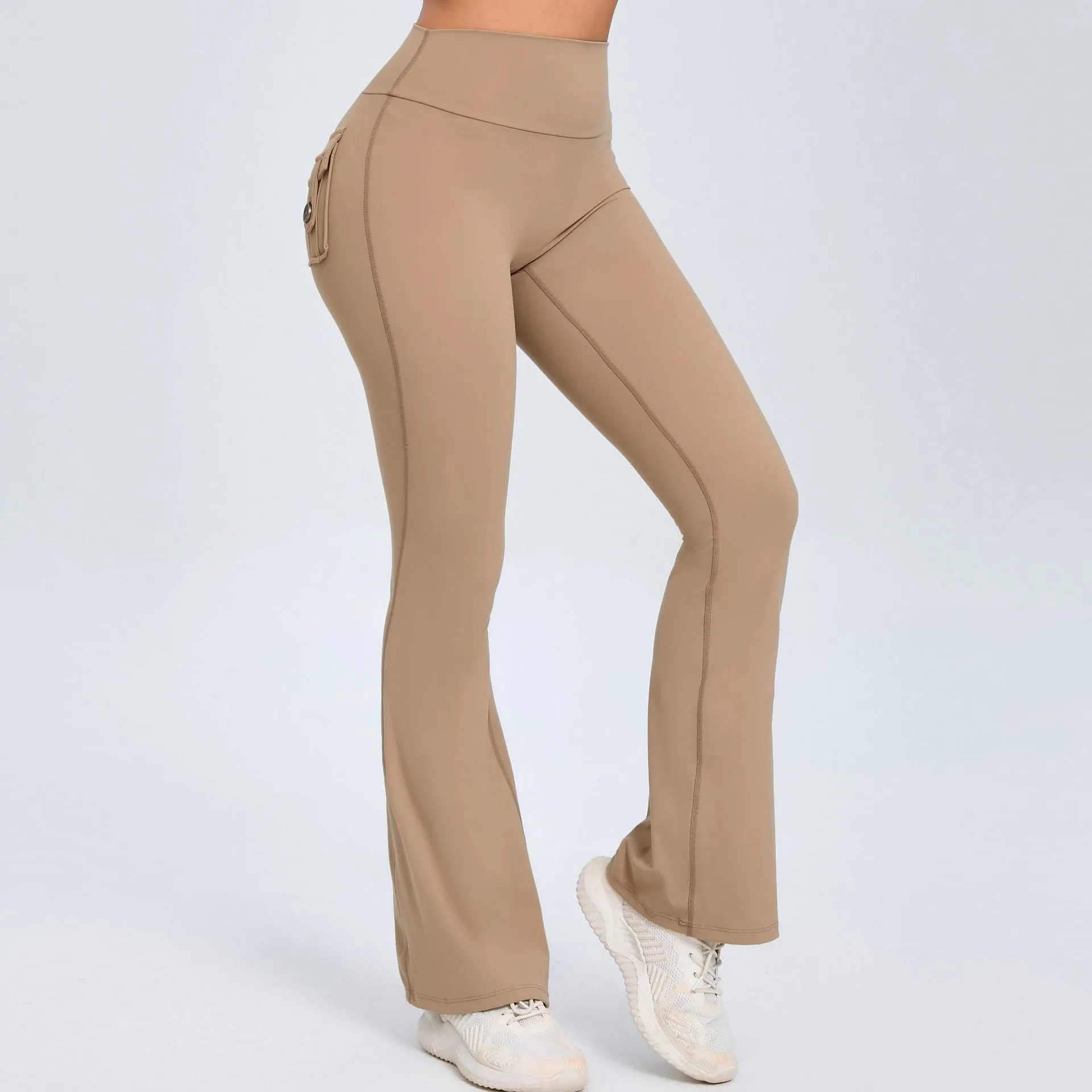 Button-detail wide-leg flared leggings